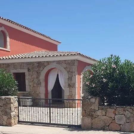 Holiday home Laura *